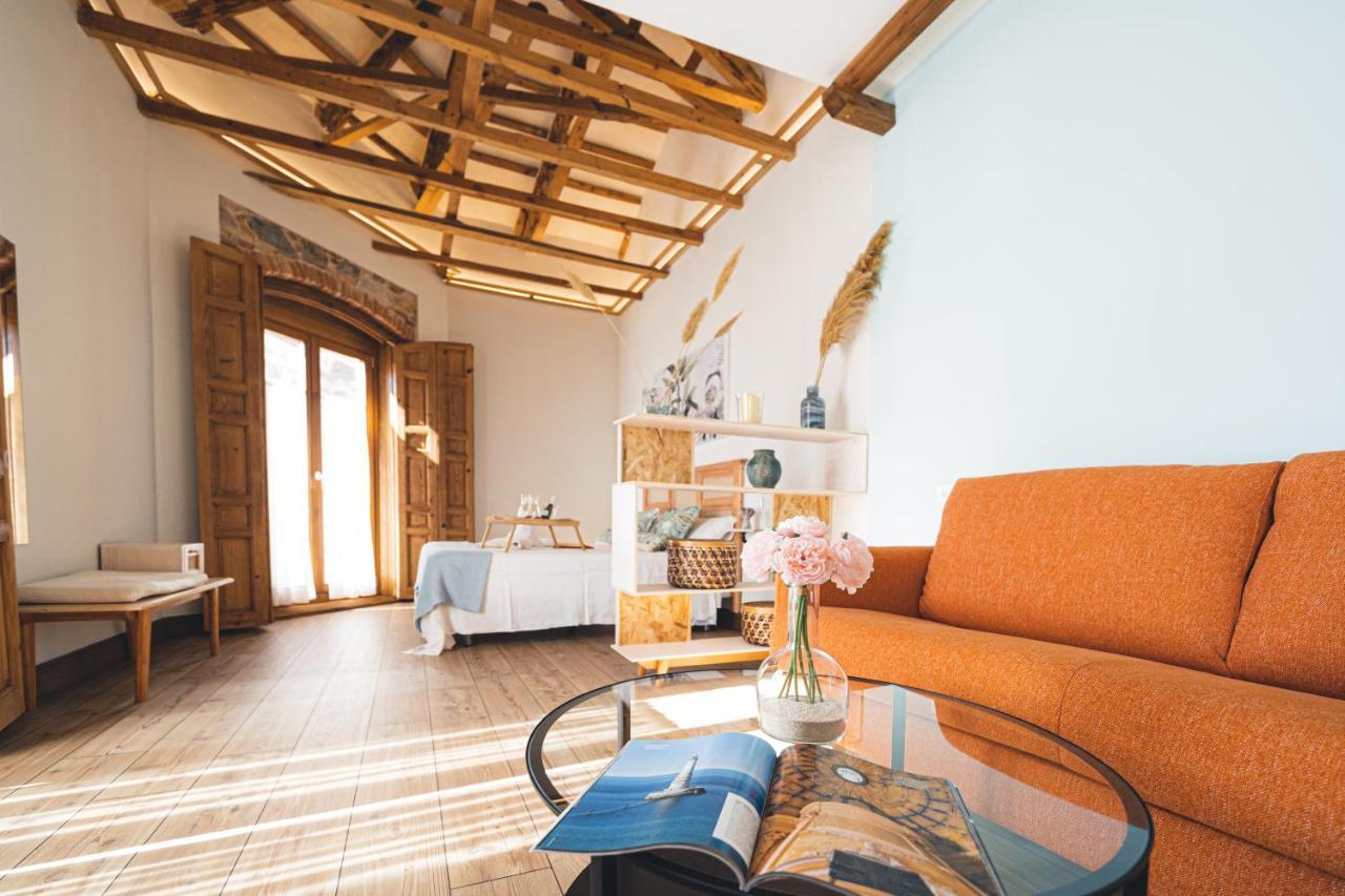 La Casa Del Medico Hosteria Rural Urda Exteriör bild