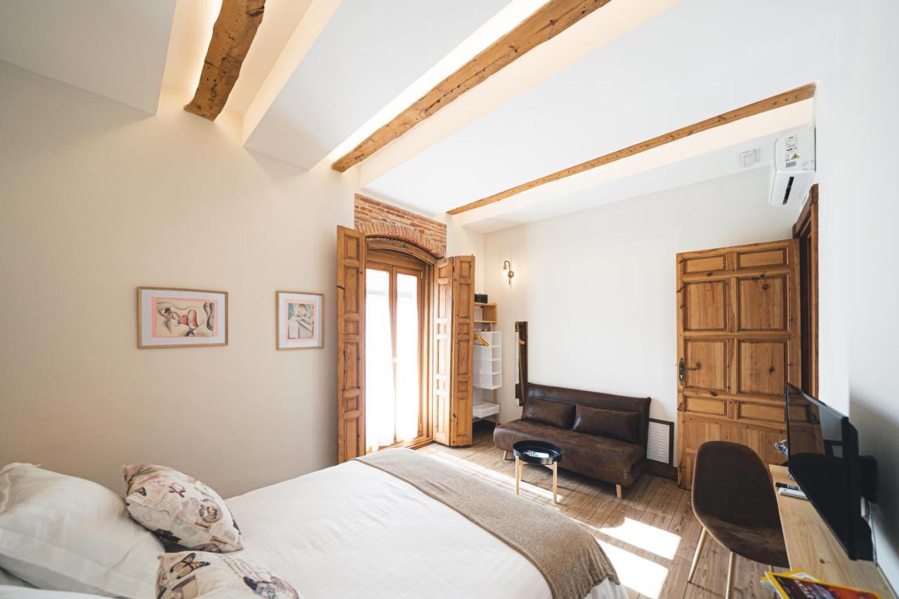 La Casa Del Medico Hosteria Rural Urda Exteriör bild